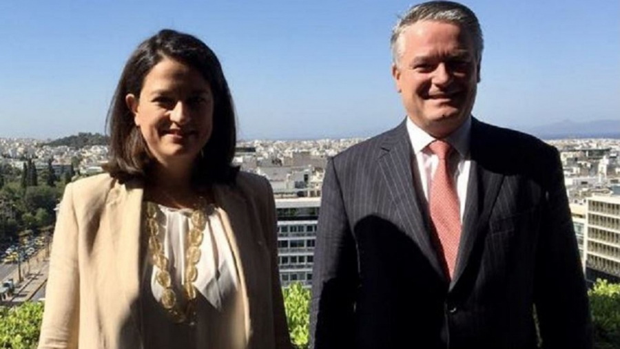 Με τον νέο Γενικό Γραμματέα του ΟΟΣΑ συναντήθηκε η Κεραμέως