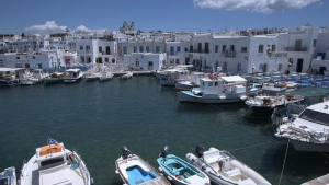 Δυναμική εκκίνηση της Πάρου τη φετινή τουριστική χρονιά