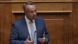 Βουλή - Σταϊκούρας: Τι προβλέπει η Συμφωνία για το ύψος των συντελεστών ΦΠΑ στην ΕΕ