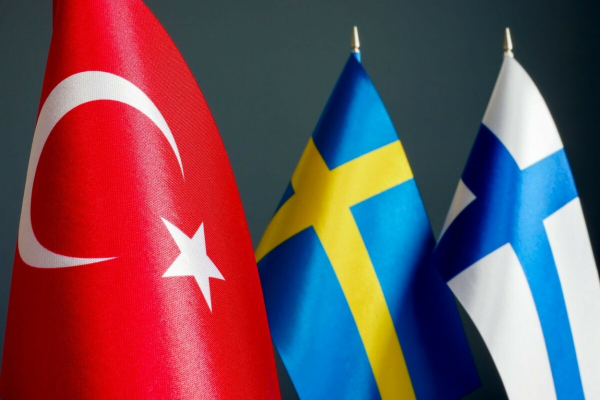 Νέα αιτήματα της Άγκυρας προς Φινλανδία και Σουηδία για έκδοση ατόμων
