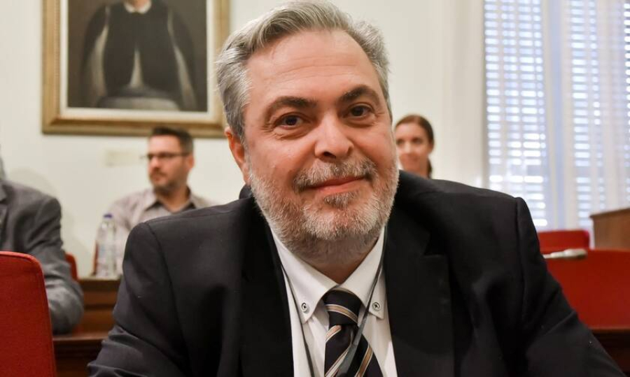 Την παραίτησή του υπέβαλε ο πρόεδρος του ΕΟΦ Δημήτρης Φιλίππου