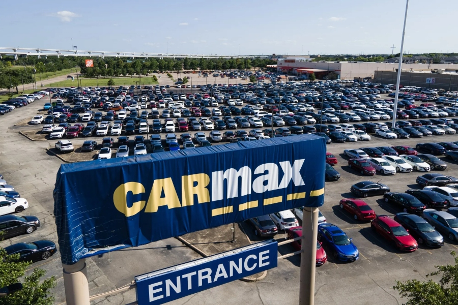 Carmax: Ζημία 120,7 εκατ. δολαρίων για το 2025 - Δυσκολίες αντιμετωπίζει ο κλάδος μεταχειρισμένων αυτοκινήτων