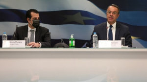 Σταϊκούρας - Πλεύρης: Πώς θα αξιοποιηθούν οι δωρεές που συγκεντρώθηκαν για την αντιμετώπιση της πανδημίας