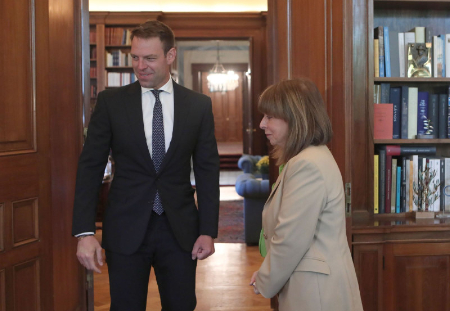 Συνάντηση της ΠτΔ με τον πρόεδρο του ΣΥΡΙΖΑ, Στέφανο Κασσελάκη