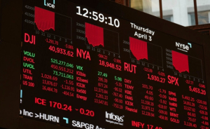 Δασμοί Τραμπ: Το μεγαλύτερο θύμα η οικονομία των ΗΠΑ ;