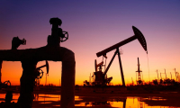Πετρέλαιο: Άνοδος 2% στην τιμή μετά από τις απώλειες της Πέμπτης