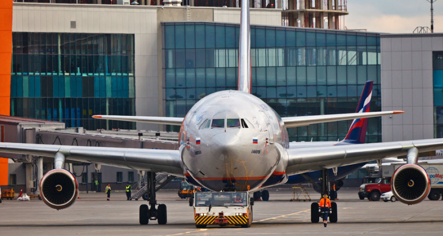 ΗΠΑ: Η Ουάσιγκτον στοχοθετεί το αεροπλάνο του Αμπράμοβιτς και άλλα 99 για ρωσικές παραβιάσεις στις εξαγωγές