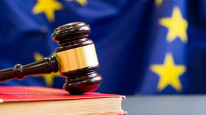 ΕΕ-Ασυλο: Ο χαρακτηρισμός μίας χώρας «ασφαλούς» υπόκειται σε δικαιικό έλεγχο