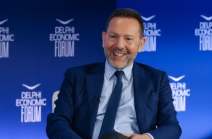 Γιάννης Στουρνάρας (Διοικητής Τράπεζας της Ελλάδος): «Το σοκ στην Ουκρανία συμβάλλει στην αύξηση του πληθωρισμού»