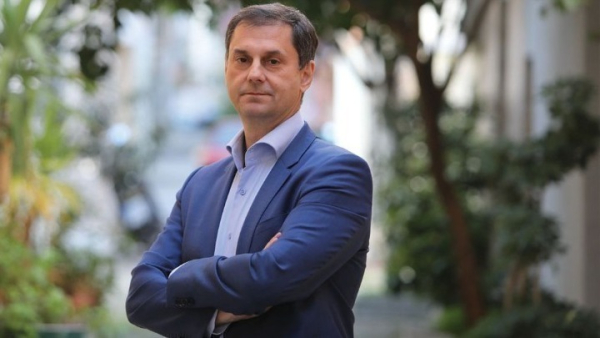 Θεοχάρης: Σε όλο το λιανικό εμπόριο η διασύνδεση POS και ταμειακών μηχανών