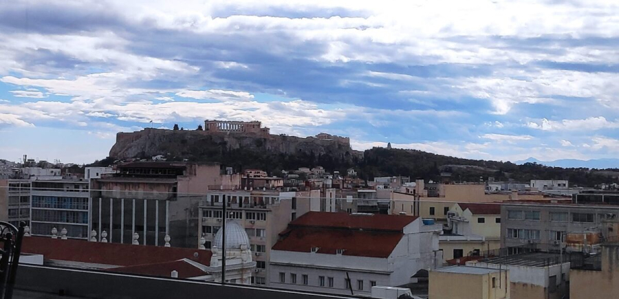 Έρευνα ΙΤΕΠ: Το 43% των τουριστικών καταλυμάτων στην Αθήνα δεν είναι ξενοδοχειακά
