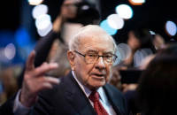 Warren Buffett: Αποχωρεί από την προεδρία της Berkshire Hathaway