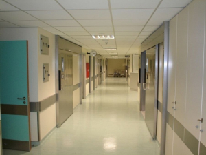 Ανανεώνονται όλες οι συμβάσεις του ειδικού προγράμματος 55 ετών και άνω μέσω ΔΥΠΑ, σε δομές Υγείας