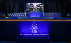 Χαραλαμπάκης - DEF: «Τα λιμάνια μπορούν να γίνουν πύλες εισόδου ευημερίας και ανάπτυξης»