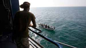 ΗΠΑ: 12 χώρες προειδοποιούν τους Χούθι να σταματήσουν τις επιθέσεις σε πλοία