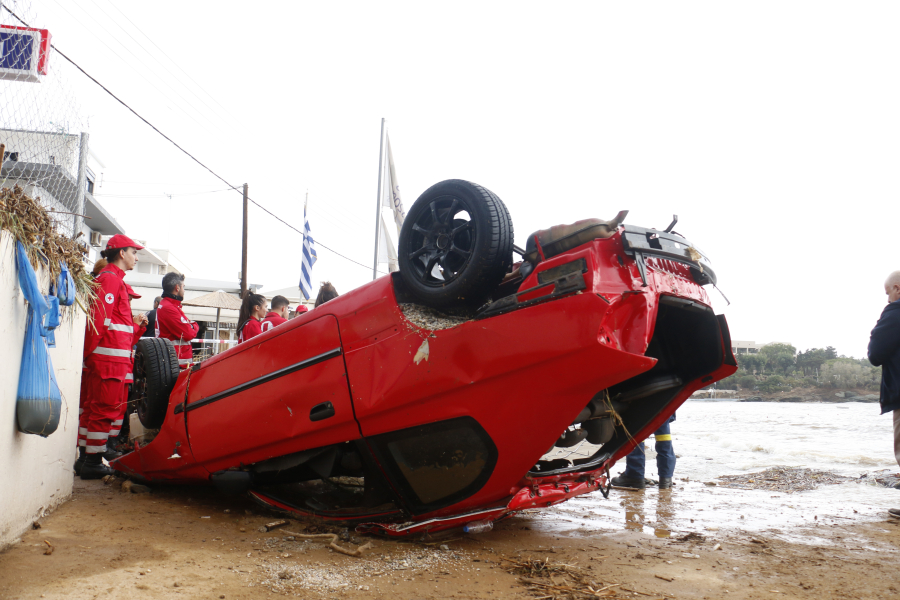 Δεύτερο θύμα της κακοκαιρίας στην Κρήτη - Η γυναίκα που αγνοούνταν εντοπίστηκε νεκρή