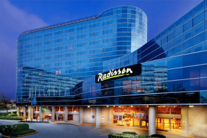 Συμφωνία για νέο ξενοδοχείο στην Αθήνα υπέγραψε η Radisson Hotel