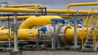 Το ρωσικό φυσικό αέριο ρέει προς ανατολάς στον αγωγό Γιαμάλ-Ευρώπη, για 15η διαδοχική ημέρα