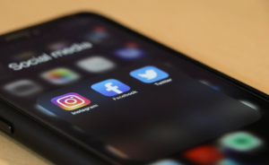 Social Media: Ανάπτυξη 12% ετησίως και διαφημιστικά έσοδα €640 δισ. έως το 2030