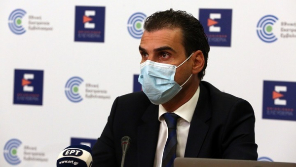 Κορονοϊός -Θεμιστοκλέους: Περισσότερα εμβολιαστικά κέντρα - Πώς θα λειτουργήσουν τον Δεκέμβριο
