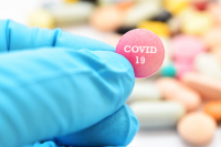 ΕΕ: Η Επιτροπή καταρτίζει χαρτοφυλάκιο με 10 πιθανά φαρμακοθεραπευτικά μέσα κατά της COVID-19