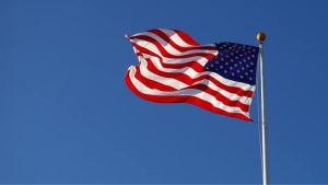 ΗΠΑ: Σε χαμηλό 10 ετών η καταναλωτική εμπιστοσύνη