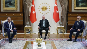 Τουρκία: Ο Λαβρόφ συναντήθηκε με Ερντογάν και Φιντάν - Στην ατζέντα Ουκρανία και Συρία