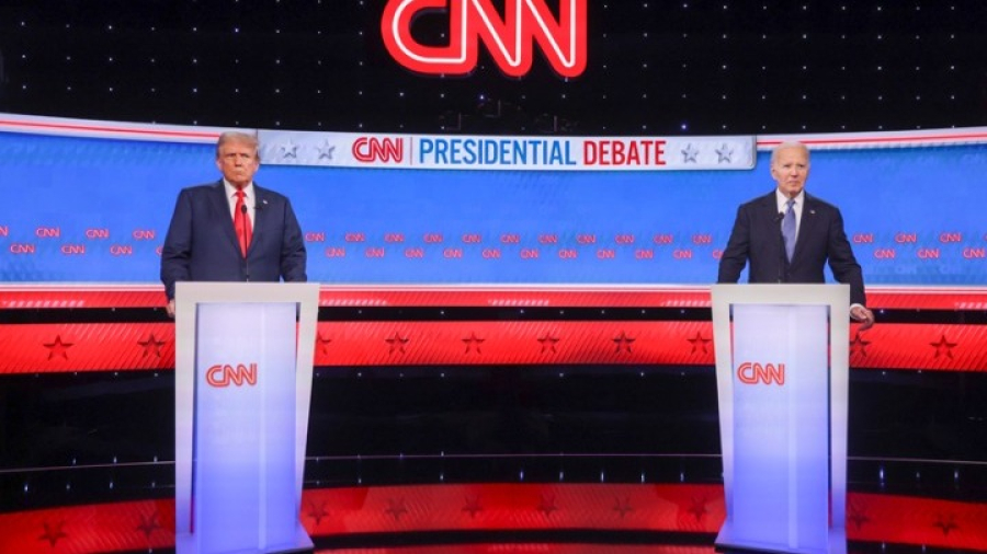 ΗΠΑ - ντιμπέιτ: Ερωτήματα για την ικανότητά του Μπάιντεν και ανακρίβειες από τον Τραμπ