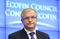 Ρεν (ΕΚΤ): Απειλή η «αδιάκριτη αύξηση των δαπανών» εν μέσω ενεργειακής κρίσης