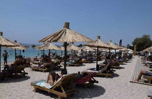 Meteo: Υποχωρούν από τη Δευτέρα οι πολύ υψηλές θερμοκρασίες