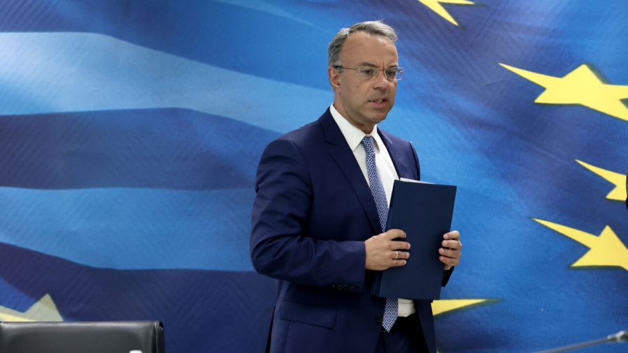 Σταϊκούρας: "Παράθυρο" για νέα στήριξη σε καύσιμα και ρεύμα από το φθινόπωρο