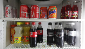 Γερμανία: Θα επιβάλει φόρο στα αναψυκτικά που περιέχουν ζάχαρη από το 2028