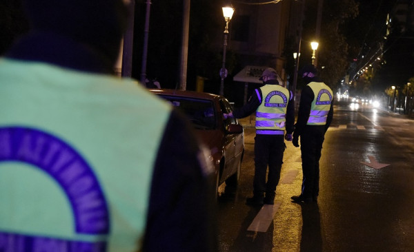 Κορονοϊός: Νέα πρόστιμα 399.850 ευρώ σε 83.921 ελέγχους - 1.243 περιπτώσεις παραβίασης μέτρων