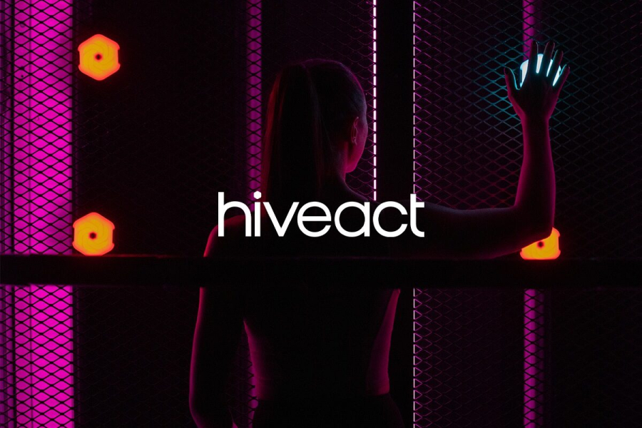 Hiveact: Η νέα εταιρεία του Θοδωρή Παπαλουκά φέρνει τη νέα εποχή στο Intelligent Fitness