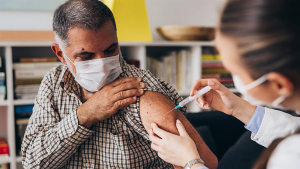 Δήμος Χανίων: Νέο πρόγραμμα κατ’ οίκον εμβολιασμών