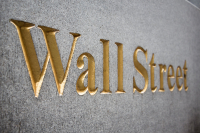Οι φόβοι για ύφεση φέρνουν σημαντικές απώλειες στην Wall Street