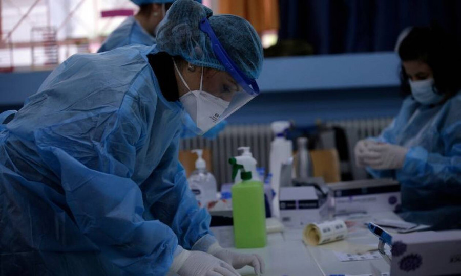 Κορονοϊός: 1.383 κρούσματα σε Αττική, 350 σε Θεσσαλονίκη - Ο χάρτης της διασποράς