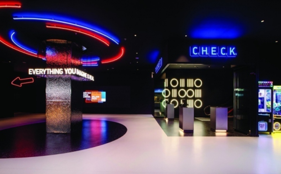 Village Cinemas: Ο νέος πολυχώρος στο The mall Athens από την STIRIXIS Group