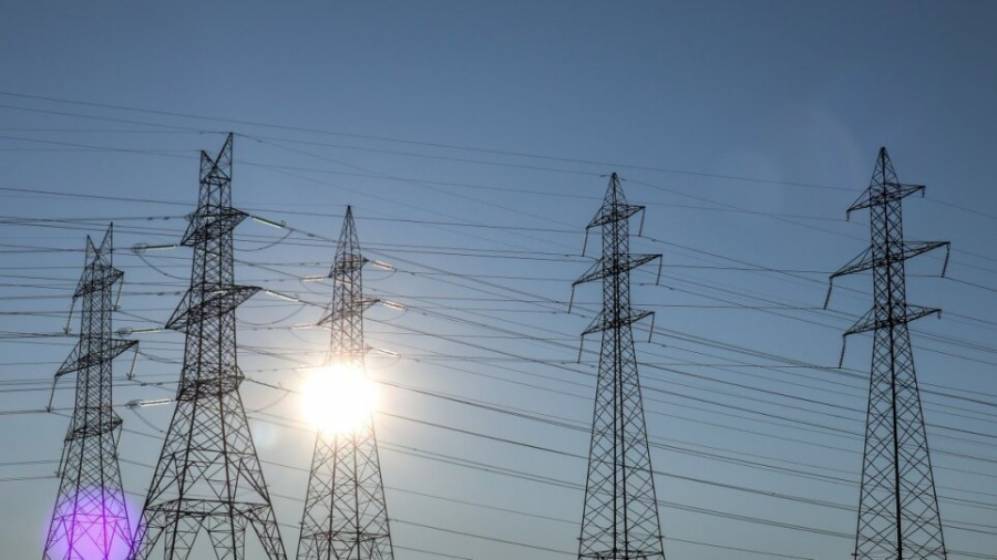 ΣΥΡΙΖΑ σε Σκρέκα: Απαιτείται ρυθμιστική παρέμβαση για τον έλεγχο των τιμών ηλεκτρικής ενέργειας