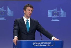 ΕΕ: Τη «βαθιά λύπη» της για την αύξηση των δασμών στον χάλυβα από τις ΗΠΑ, εξέφρασε η Επιτροπή