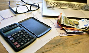 Μέχρι και τις 10 Μαΐου οι αιτήσεις για την Επιστρεπτέα 7 - Σήμερα ή αύριο ανοίγει η πλατφόρμα