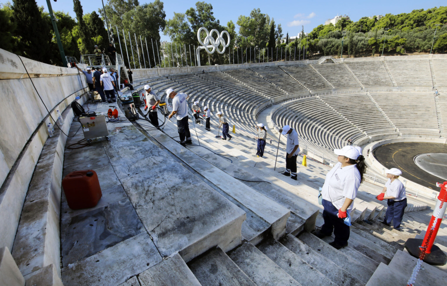 Εργασίες καθαρισμού και συντήρησης των μαρμάρων του Παναθηναϊκού Σταδίου