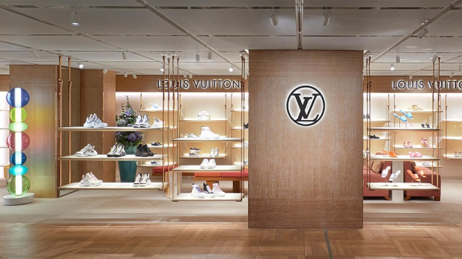 Παρίσι: Επίθεση ακτιβιστών σε Louis Vuitton, Ritz και το γαλλικό υπουργείο δικαιοσύνης