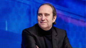 Αγόρασε το 2,5% της Vodafone ο Xavier Niel