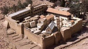 Στην Αίγυπτο ο Κυριάκος Μητσοτάκης για την ενθρόνιση του νέου Αρχιεπισκόπου Σινά