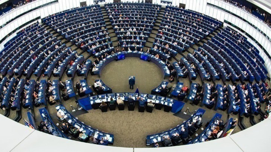 Νέοι κανόνες για καλλυντικά, χημικά και λιπάσματα στην ΕΕ
