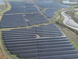 METLEN: Παράδοση του μεγαλύτερου φωτοβολταϊκού πάρκου του Ηνωμένου Βασιλείου