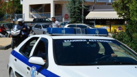 Πυροβολισμοί στο Μικρολίμανο: Αλβανός «έβγαλε» όπλο σε αστυνομικούς - κρατούσε έξι χειροβομβίδες