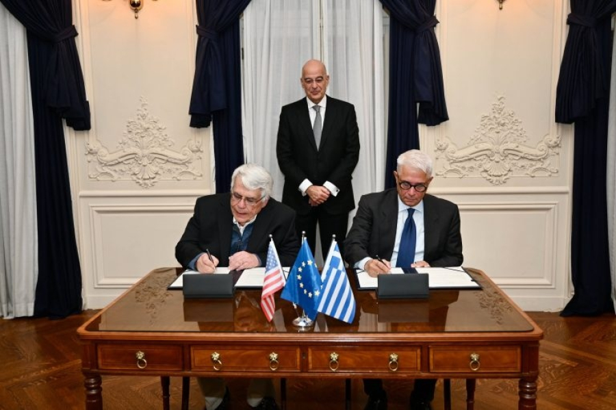 Υπογραφή Κοινής Διακήρυξης για τη Στρατηγική Συνεργασία μεταξύ ΕΛΚΑΚ και MITSG, παρουσία του Νίκου Δένδια