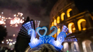 Η υφήλιος υποδέχθηκε το 2026 - Οι ευχές των ηγετών του κόσμου